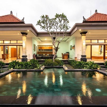Griya Private Villa Ubud Zewnętrze zdjęcie